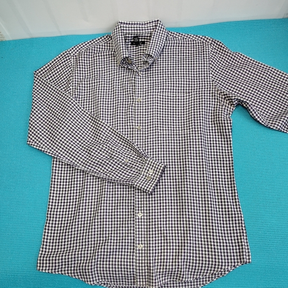 Van Heusen Men's Plaid Button up Shirt Size LT (16 1/2 - 17) - Picture 2 of 8